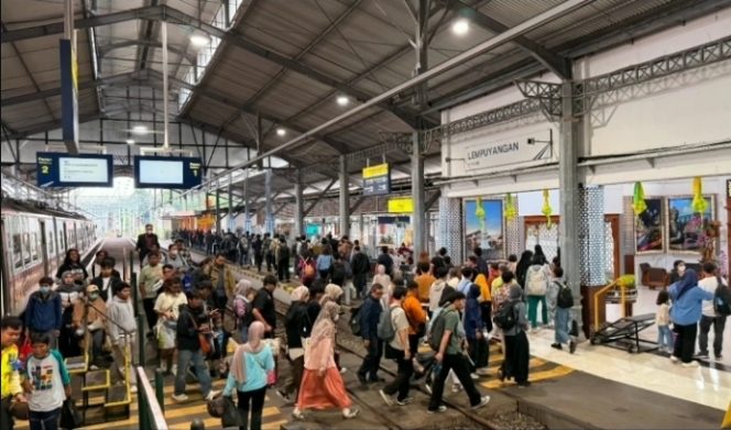 
 Arus Balik Long Weekend Kenaikan Yesus Kristus, KAI Layani 733 Ribu Pelanggan