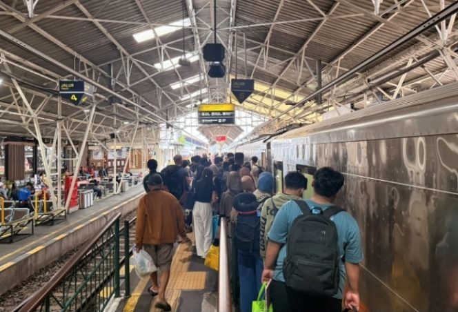 
 KAI Layani 960.893 Pelanggan Selama Long Weekend Kenaikan Yesus Kristus