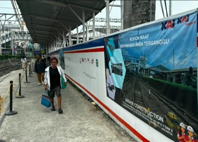 
 KAI Revitalisasi Peron Stasiun Bogor, Dukung Operasional Commuter Line 12 Kereta