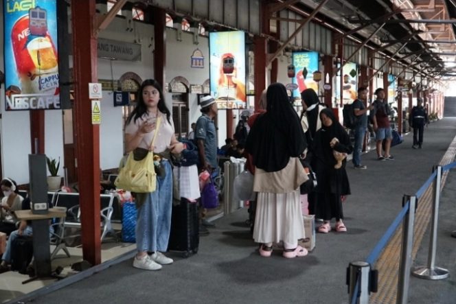 
 Libur Panjang Idul Adha, Penjualan Tiket KA Tembus 1 Juta