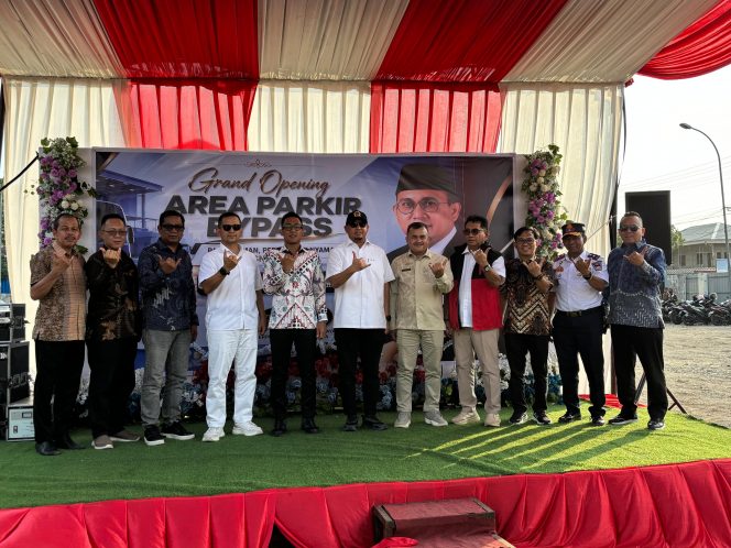 
 Jaga Kelancaran Arus Logistik, Pelindo Hadirkan Layanan Parkir Angkutan Barang di Padang Sumatera Barat