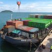 Layanan perdana operasional layanan peti kemas di Terminal Kijing, Pontianak, Kalimantan Barat