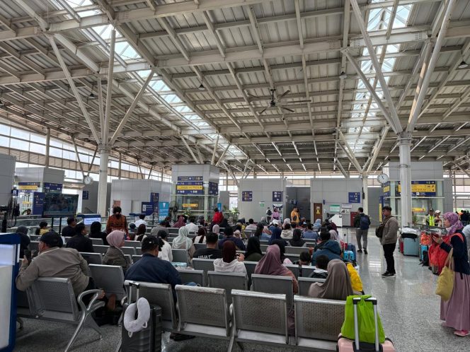 
 Pelanggan KA Lokal Jawa Barat Tumbuh 67,95 Persen dalam Tiga Tahun
