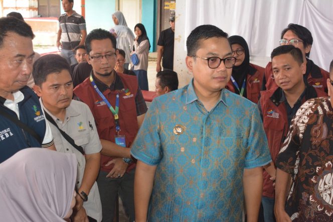 
 Hari Pertama Pembagian Jadup Tahap II pascabanjir, Walikota Langsa Tinjau Langsung 