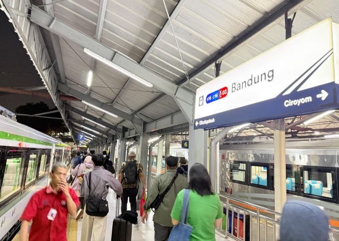 
 Penumpang KA Mutiara Selatan Tembus 185 Ribu, Naik 8,5 Persen pada Januari-Mei 2026