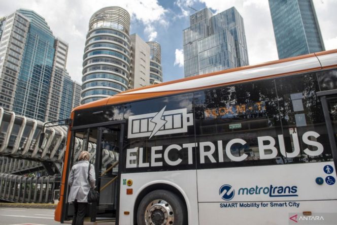 
 Kebijakan Subsidi Kendaraan Listrik Dinilai Belum Berpihak pada Transportasi Massal
