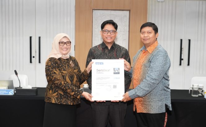 
 Penerimaan 7 Sertifikat ISO