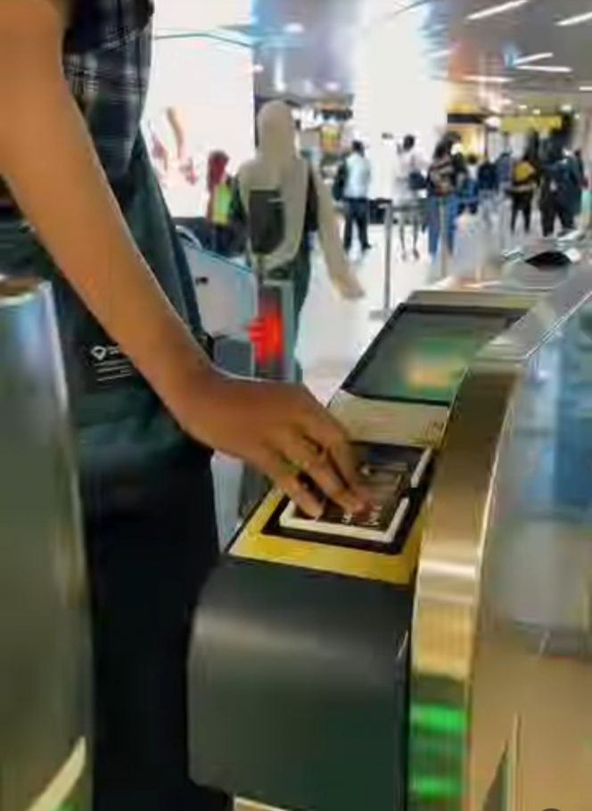 
 Gate Stasiun MRT Jakarta (Ist/IGMRT)