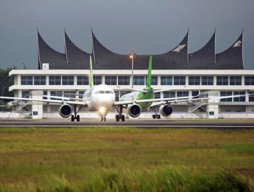 Bandar Minangkabau, Padang