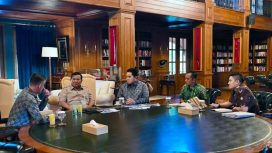 Presiden, Menpora, dan perwakilan FIFA di Bogor