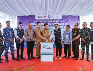Grounbreaking dermaga II Pelabuhan Tanjung Kalian