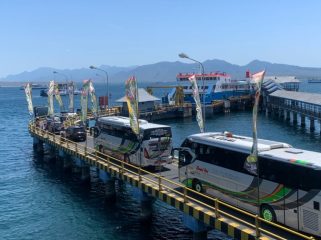 Suasana di Pelabuhan Ketapang