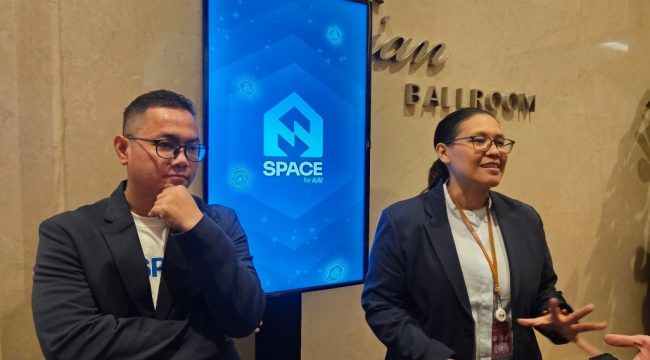 Executive Vice President of Sales KAI, Zuhril Alim bersama Vice President Corporate Communication KAI Anne Purba, saat pemaparan peluncuran resmi Space by KAI di Jakarta pada Rabu (10/6/2026).