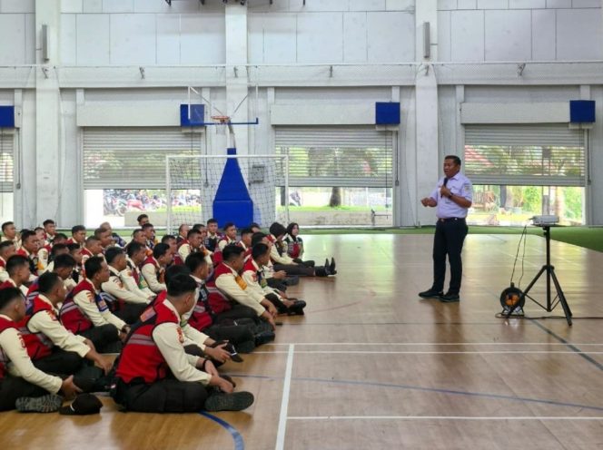 
 Tingkatkan Kedisiplinan, KAI Services Gelar Pembinaan Security LRT Jabodebek