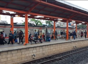 Penumpang KRL. (Ilustrasi)