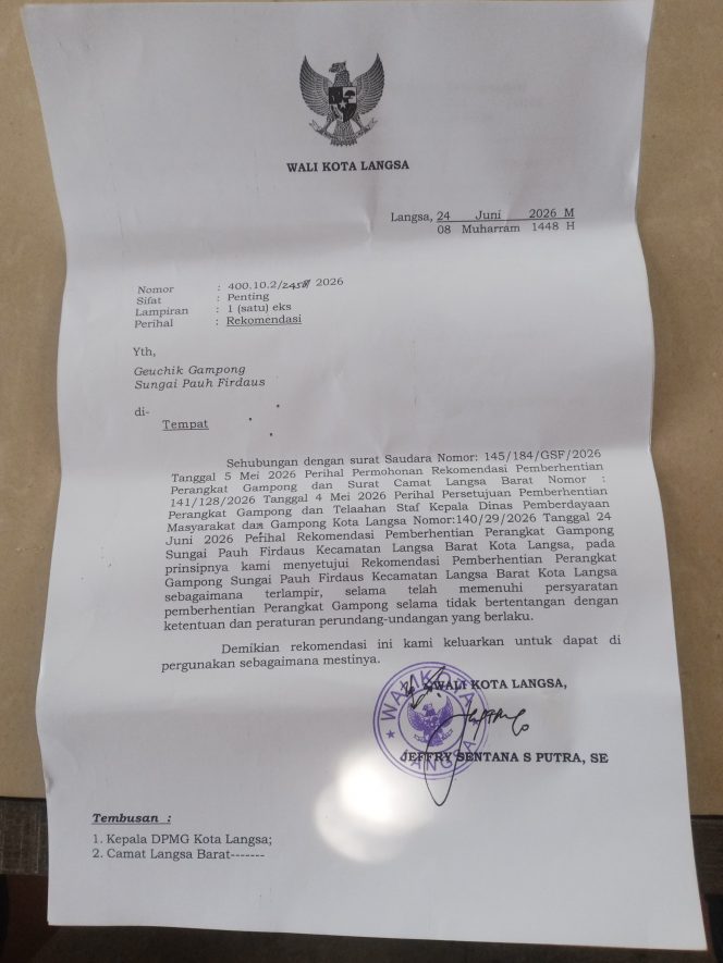 
 Miris, Dua Perangkat Desa Sungai Pauh Firdaus Tanpa Alasan Jelas dan Tanpa SP 1 & 2 Diberhentikan