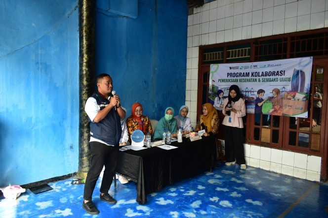 
 Pelindo Regional 2 Tanjung Priok Gelar Pemeriksaan Kesehatan Gratis dan Salurkan 235 Paket Sembako bagi Masyarakat Kecamatan Koja