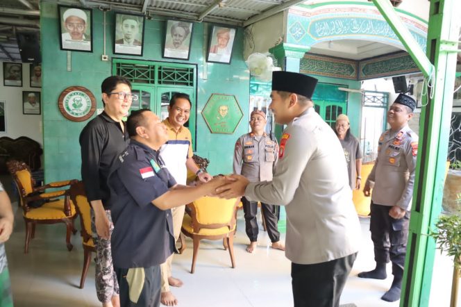 
 Perkuat Sinergitas, Kapolres Pelabuhan Tanjung Priok Silaturahmi dengan PWI-LS DKI Jakarta