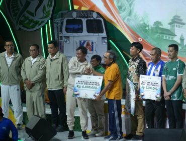 Sebanyak 1.674 atlet dan peserta seni dari 17 kontingen mengikuti sembilan cabang olahraga dan dua cabang seni; KAI menyerahkan santunan total Rp20 juta kepada empat mantan atlet.