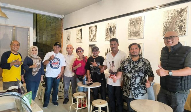 
 Bertemu Awak Media Jakarta, Ahli Waris Kapitan Pattimura Frans Matulessy Dapat Dukungan Moril Pembangunan Museum