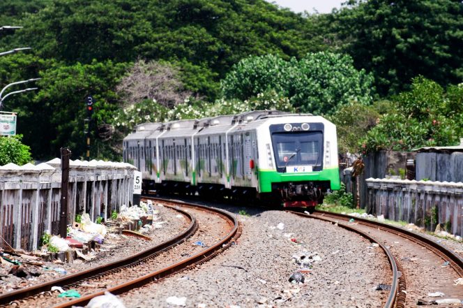 
 SRRL Masuk Tahap DED, Surabaya Bersiap Operasikan KRL Komuter