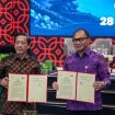 PT Kereta Api Indonesia (Persero) dan Badan Riset dan Inovasi Nasional (BRIN) menandatangani Nota Kesepahaman tentang penguatan riset dan inovasi teknologi perkeretaapian dalam acara BRIN Goes to Industry 5 di Auditorium Soemitro Djojohadikusumo, Jakarta, Selasa (28/7/2026). Kerja sama ini difokuskan pada pengembangan teknologi Automatic Train Protection (ATP) untuk meningkatkan keselamatan, keandalan, dan inovasi sistem perkeretaapian nasional.