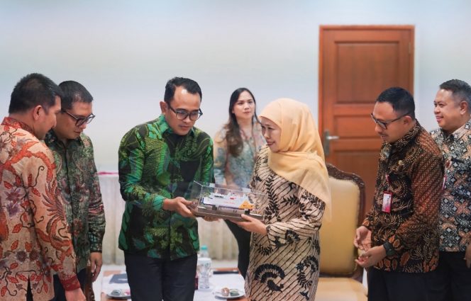 
 Kerja sama ASDP dan Gubernur Jatim