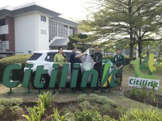 Penyerahan hadiah Citilink
