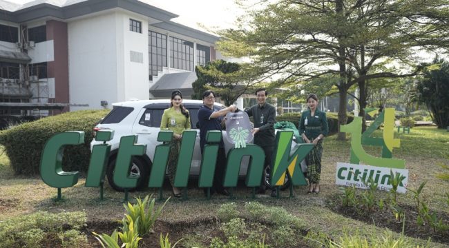 Penyerahan hadiah Citilink