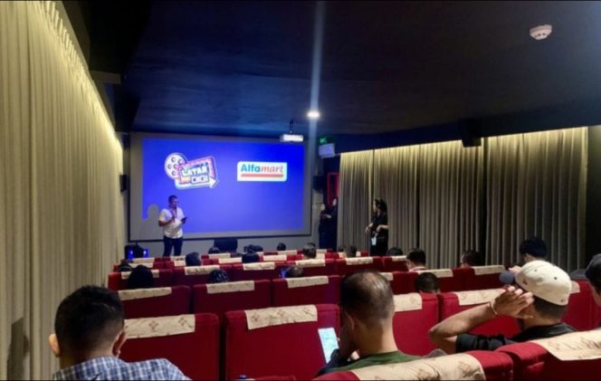 
 Bioskop Mini Alfamart