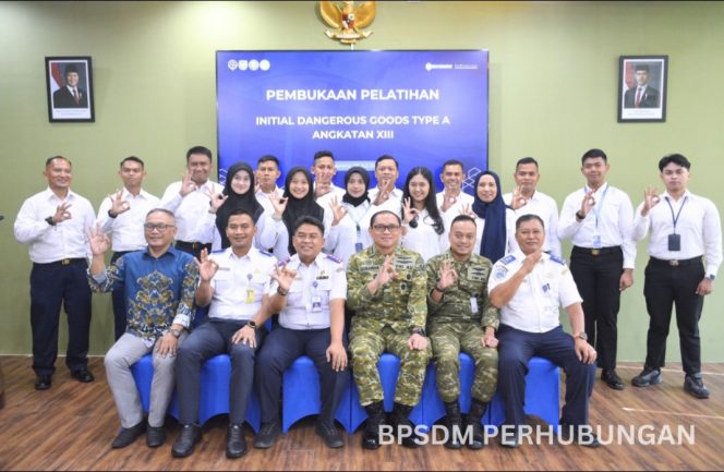 
 BP3 Curug dan TNI AU Gelar Pelatihan Dangerous Goods