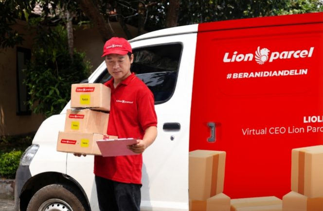 
 Pengantaran via Lion Parcel