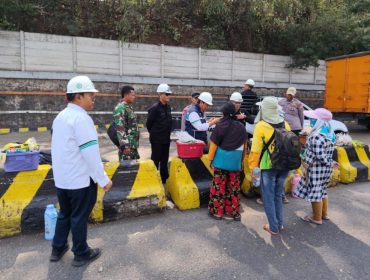Suasnaa di pelabuhan penyeberangan