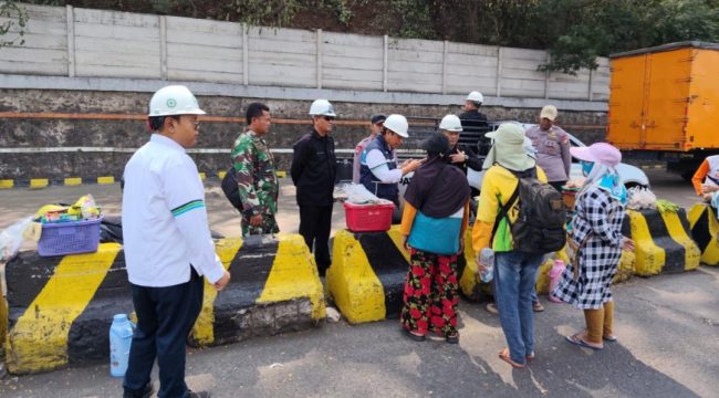 Suasnaa di pelabuhan penyeberangan