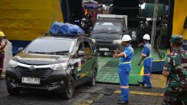 Layanan di Pelabuhan Penyeberangan