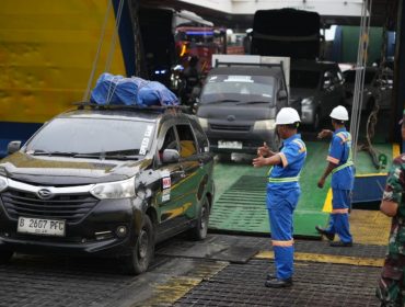 Layanan di Pelabuhan Penyeberangan