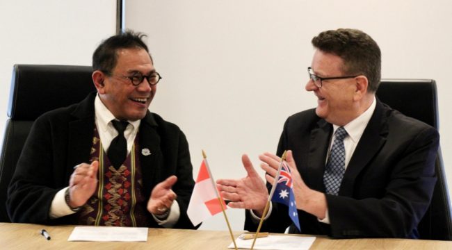 Dirut AirNav Indonesia dan perwakilan Airservices Australia