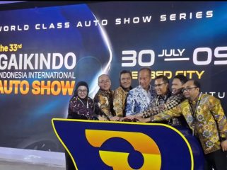 Pembukaan pameran otomotif