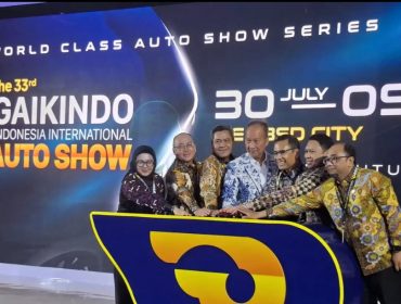 Pembukaan pameran otomotif