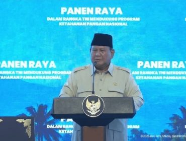 Presiden Prabowo Subianto menyampaikan sambutan pada panen raya serentak bersama TNI di Malang, Jawa Timur, Jumat (17/7/2026). Foto: Tangkapan layar Youtube Sekretariat Presiden.