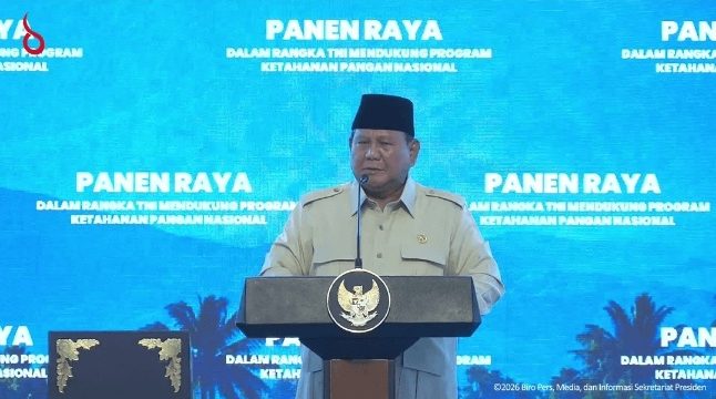 Presiden Prabowo Subianto menyampaikan sambutan pada panen raya serentak bersama TNI di Malang, Jawa Timur, Jumat (17/7/2026). Foto: Tangkapan layar Youtube Sekretariat Presiden.