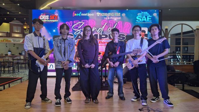 
 SPEARS Band Tampil Memukau, Sound Of Campus Bekasi Jadi Ruang Ekspresi Musisi Muda
