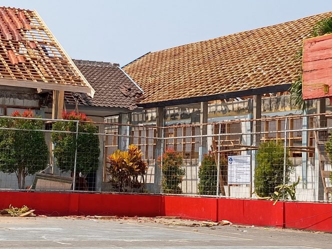 
 Bukti Nyata Perhatian Pemerintah, SMAN 28 Garut Dapat Bantuan Revitalisasi Gedung