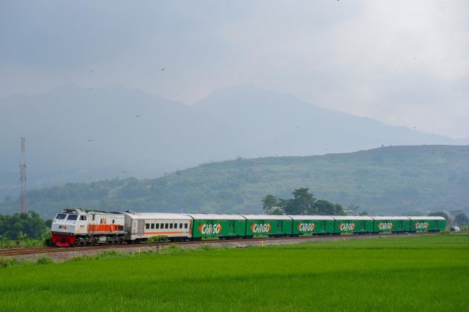 
 Volume Angkutan Retail KAI Meningkat, Tembus 146.617 Ton pada Januari-Juli 2026