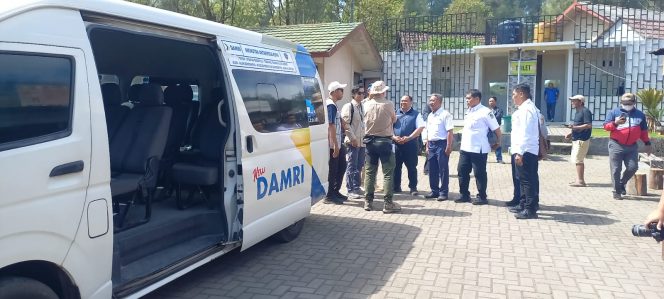 
 Dukung Revalidasi UNESCO Global Geopark Ijen, DAMRI Hadirkan Layanan KSPN Kawah Ijen