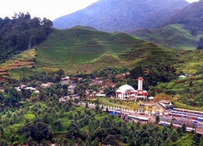 
 Haji Fikri Apresiasi Desa Wisata Gunung Malang dan Tugu Utara Tembus Top 15 Jawa Barat