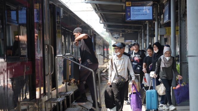 
 Libur Panjang HUT ke-81 RI, KAI Daop 1 Catat 385 Ribu Pergerakan Penumpang