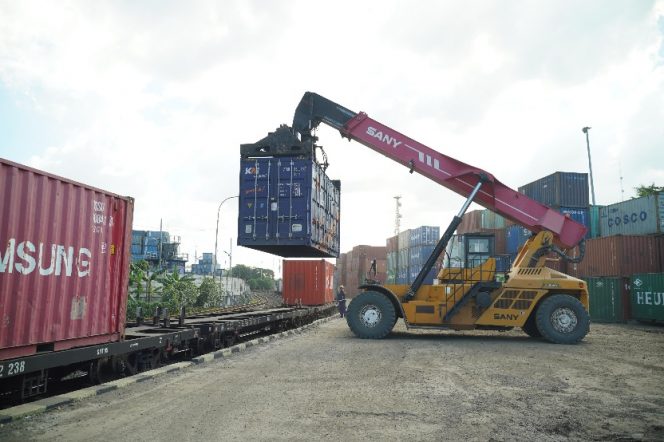 
 KAI Kaji Penguatan Konektivitas Logistik KITB Batang ke Tanjung Priok, Patimban hingga Tanjung Perak
