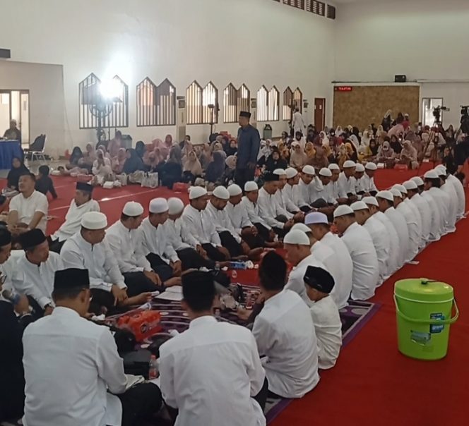 
 Idang Meulapeh Warnai Maulid Nabi di Jakarta, Tradisi Nagan yang Pernah Raih Rekor Dunia