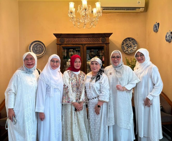 
 Catatan Halimah Munawir: Selamat Pagi, Awali Hari dengan Mengaji